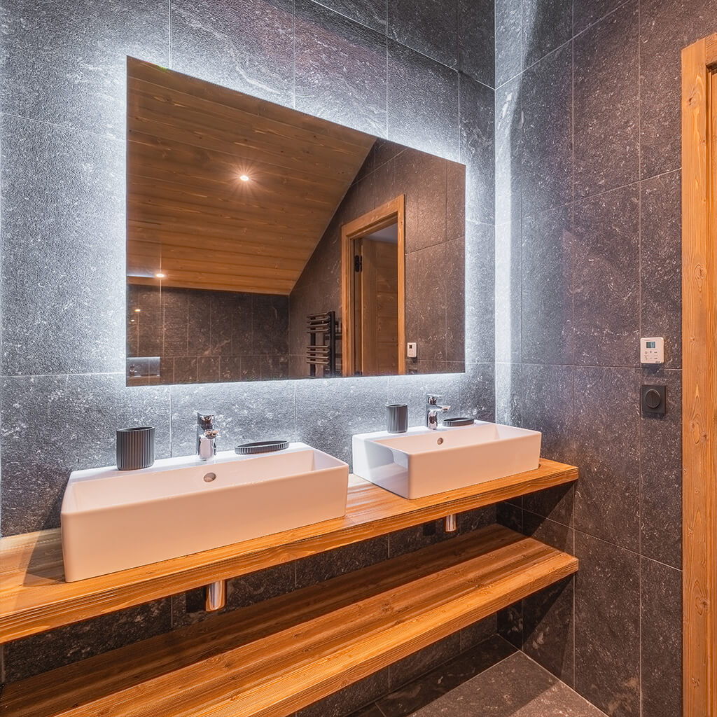 20240805-megeve-2206-hdr-carre